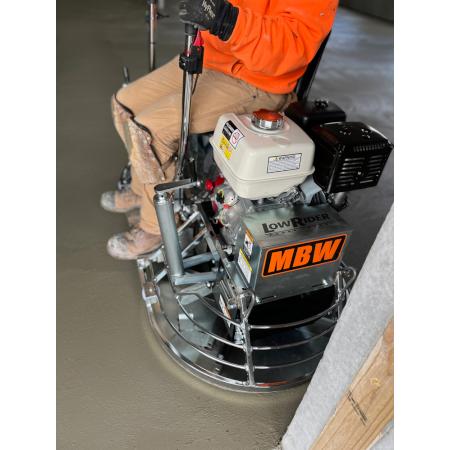 MBW MK8-75 Lowrider Concrete Ride-On Trowel